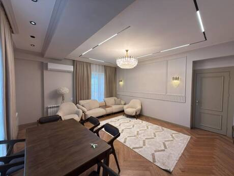 Kirayə 3 otaqlı mənzil, 125 m², Şah İsmayıl Xətai: 2 100 ₼/ay 3