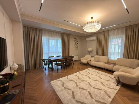 Kirayə 3 otaqlı mənzil, 125 m², Şah İsmayıl Xətai: 2 100 ₼/ay 5