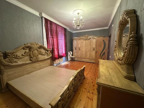 Квартира на продажу ниже рыночной цены в 10 May küçəsi 22