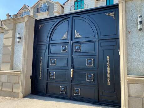 8 otaqlı həyət evi, 400 m², Badamdar: 590 000 ₼ 2