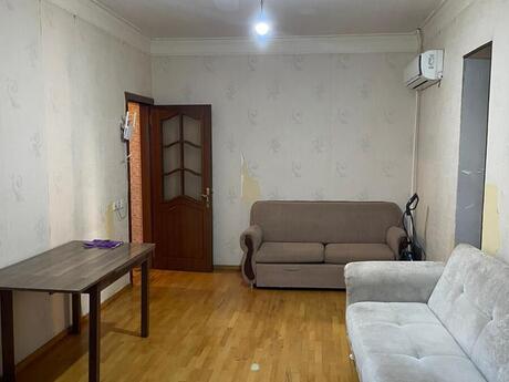 Elan №6389675 - Bakı, 8-ci mikrorayon q., 2 otaqlı, 50 m², 4/9 mərtəbə