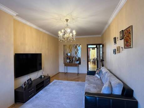 4 otaqlı mənzil, 98 m², Bakıxanov: 243 000 ₼ 3