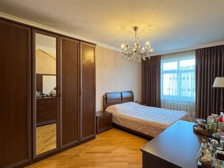 4 otaqlı mənzil, 98 m², Bakıxanov: 243 000 ₼ 4