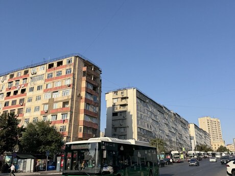 2 otaq · 65 m² · 6/9 mərtəbə, Azadlıq Prospekti