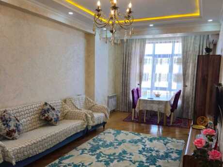 Elan №6389888 - Bakı, İnşaatçılar m., 2 otaqlı, 57 m², 13/19 mərtəbə