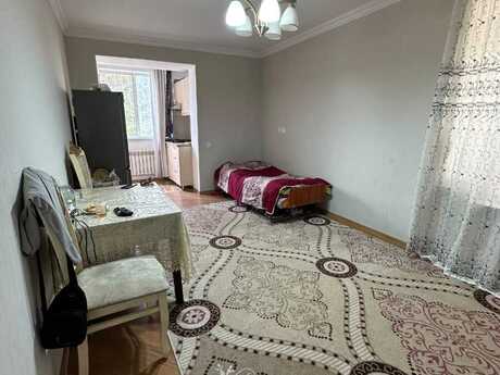 Elan №6389990 - Bakı, Qara Qarayev m., 2 otaqlı, 40 m², 1/5 mərtəbə