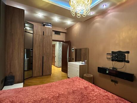 3 otaqlı mənzil, 137 m², Şah İsmayıl Xətai: 399 000 ₼ 5
