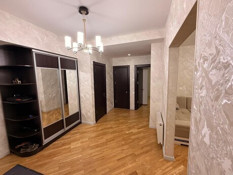 Elan №6390137 - Bakı, Nəriman Nərimanov m., 2 otaqlı, 85 m², 6/15 mərtəbə