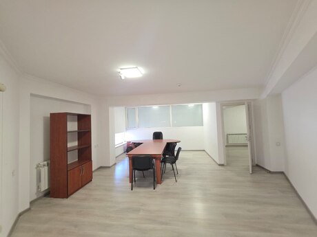 Объявление №6390205 - Баку, пос. Аг шехер, 4-комн., 182 м²