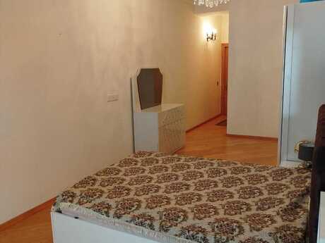 3-комнатная квартира, 137 м², Sahil: 570 000 ₼ 2