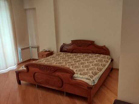 3-комнатная квартира, 137 м², Sahil: 570 000 ₼ 4