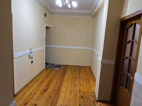 Elan №6390252 - Bakı, Xalqlar Dostluğu m., 3 otaqlı, 125 m², 4/12 mərtəbə