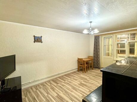 Elan №6390313 - Bakı, Gənclik m., 2 otaqlı, 50 m², 4/5 mərtəbə
