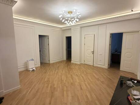 4 otaqlı mənzil, 180 m², Elmlər Akademiyası: 670 000 ₼ 5