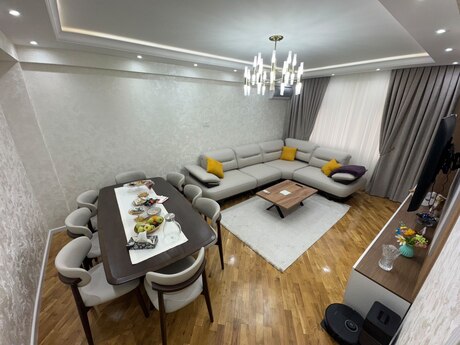 Elan №6390382 - Bakı, Yeni Yasamal q., 4 otaqlı, 120 m², 10/11 mərtəbə