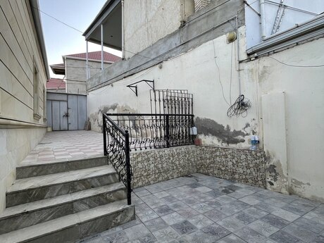 4 otaqlı həyət evi, 120 m², Suraxanı: 186 000 ₼ 2
