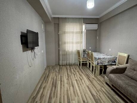 Объявление №6390414 - Баку, пос. Масазыр, 2-комн., 44 м², 2/6 этаж