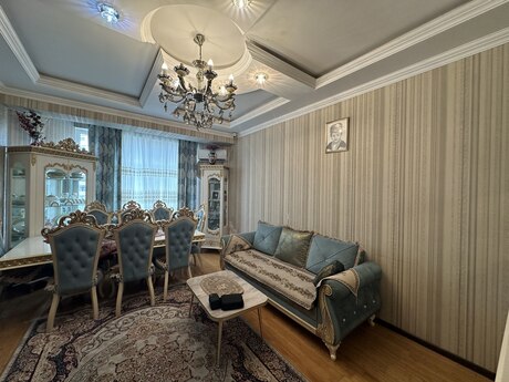 Elan №6390466 - Bakı, 8-ci kilometr q., 2 otaqlı, 70 m², 4/14 mərtəbə