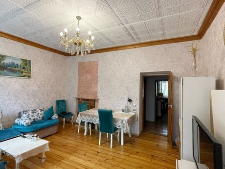 Объявление №6390492 - Баку, м. Нариман Нариманов, 3-комн., 75 м², 2/4 этаж