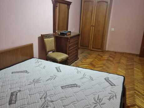 Kirayə 3 otaqlı mənzil, 120 m², Nərimanov: 700 ₼/ay 4