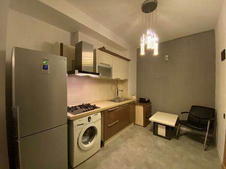 2-room apartment, 124 m², Şah İsmayıl Xətai: 200 000 ₼ 4