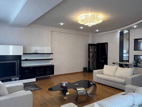 5-комнатная квартира, 235 м², Sahil: 660 000 ₼ 2