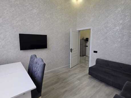 2 otaqlı mənzil, 47 m², Həzi Aslanov: 111 000 ₼ 2