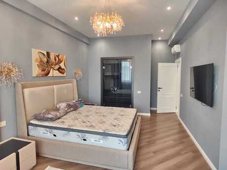 3-room apartment for rent, 120 m², İzmir Residence: 2 200 ₼/mo 4