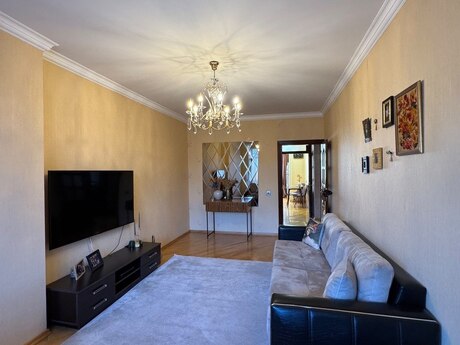 4 otaqlı mənzil, 100 m², Bakıxanov: 243 000 ₼ 3