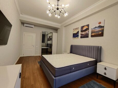 Kirayə 2 otaqlı mənzil, 110 m², İzmir Residence: 2 000 ₼/ay 4