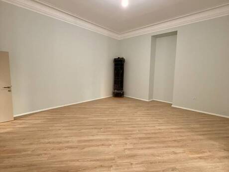 3-room apartment for rent, 130 m², Səbail: 1 200 ₼/mo 4