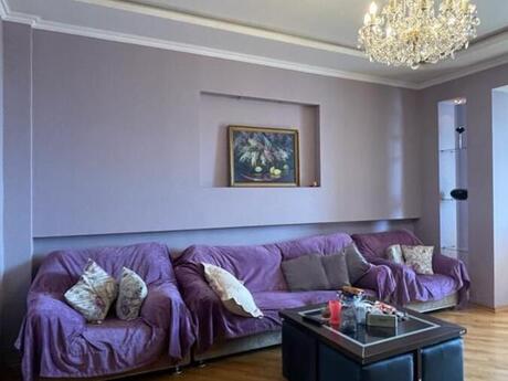 2-комнатная квартира, 60 м², Elmlər Akademiyası: 200 000 ₼ 2