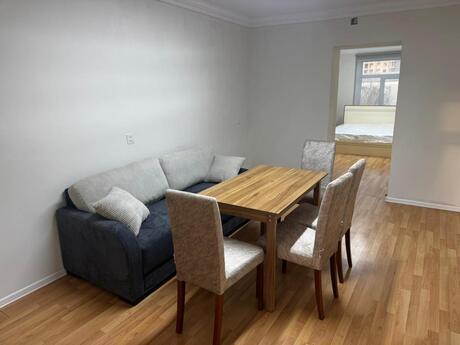 Elan №6391136 - Bakı, Şah İsmayıl Xətai m., 2 otaqlı, 60 m², 5/5 mərtəbə