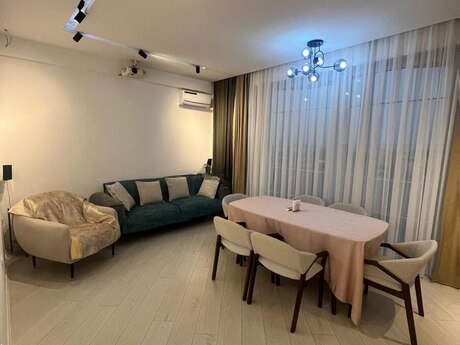 Elan №6391198 - Bakı, İnşaatçılar m., 3 otaqlı, 125 m², 19/21 mərtəbə