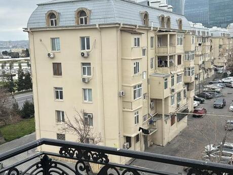 Объявление №6391331 - Баку, м. Шах Исмаил Хатаи, 2-комн., 60 м², 5/5 этаж