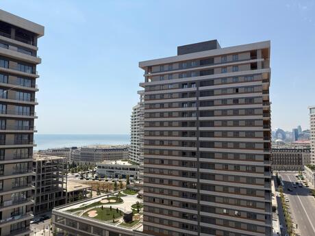 3 otaq · 165 m² · 12/20 mərtəbə, Ağ şəhər