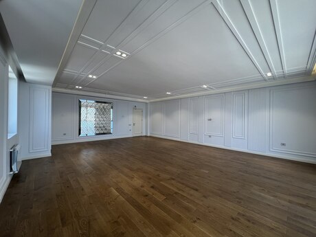 4 otaqlı mənzil, 236 m², Səbail: 1 416 000 ₼ 3
