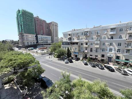 Elan №6208330 - Bakı, Elmlər Akademiyası m., 3 otaqlı, 95 m², 4/5 mərtəbə