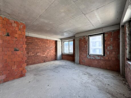 5 otaqlı mənzil, 220 m², Bayıl: 704 640 ₼ 2