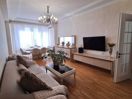 Elan №6391636 - Bakı, Qara Qarayev m., 3 otaqlı, 110 m², 10/17 mərtəbə