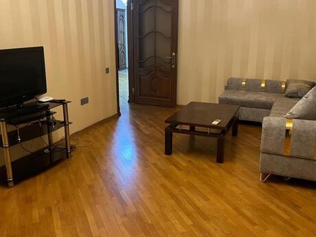 Elan №6391659 - Bakı, Gənclik m., 3 otaqlı, 120 m², 10/12 mərtəbə