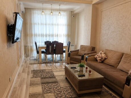 2-room apartment for rent, 106 m², Armoni Residence: 1 000 ₼/mo 3