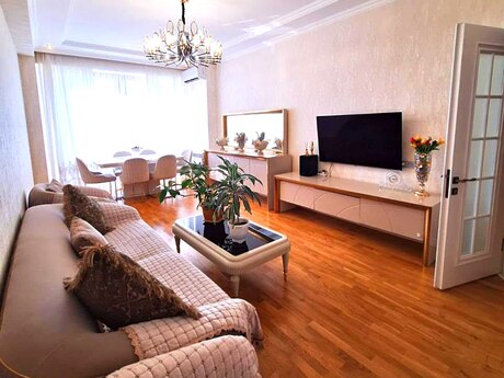 Elan №6391833 - Bakı, Qara Qarayev m., 3 otaqlı, 110 m², 12/20 mərtəbə