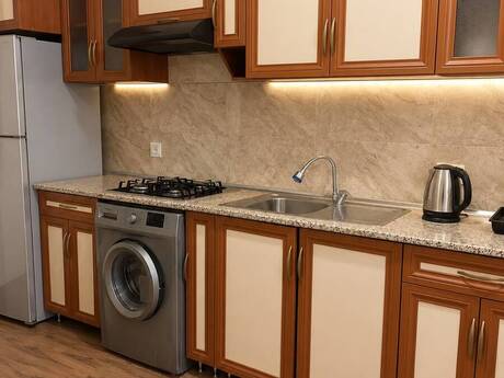 Elan №6392217 - Bakı, Gənclik m., 1 otaqlı, 50 m², 4/18 mərtəbə