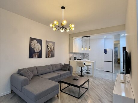 Kirayə 2 otaqlı mənzil, 70 m², Nərimanov: 1 300 ₼/ay 4