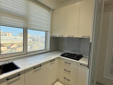 Elan №6392010 - Bakı, Yeni Yasamal q., 3 otaqlı, 84 m², 5/15 mərtəbə