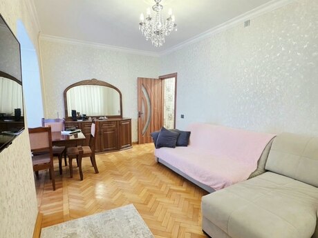 Объявление №6392016 - Баку, м. Мемар Аджеми, 2-комн., 70 м², 2/9 этаж
