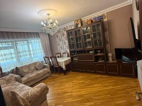 Объявление №6392077 - Баку, Низаминский  р., 3-комн., 80 м², 2/9 этаж