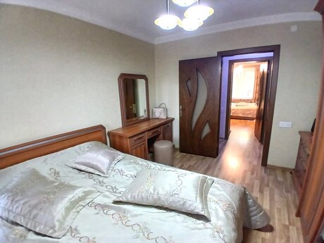 3 otaqlı mənzil, 70 m², Qara Qarayev: 215 000 ₼ 5