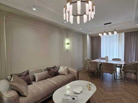 Kirayə 2 otaqlı mənzil, 77 m², Şah İsmayıl Xətai: 2 200 ₼/ay 3